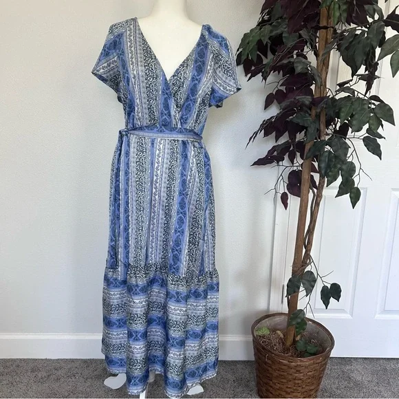 lucky brand blue dress Lucky Brand Open Back Striped Denim Dress – DGFOutlet main image 0